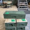 groene houten kist