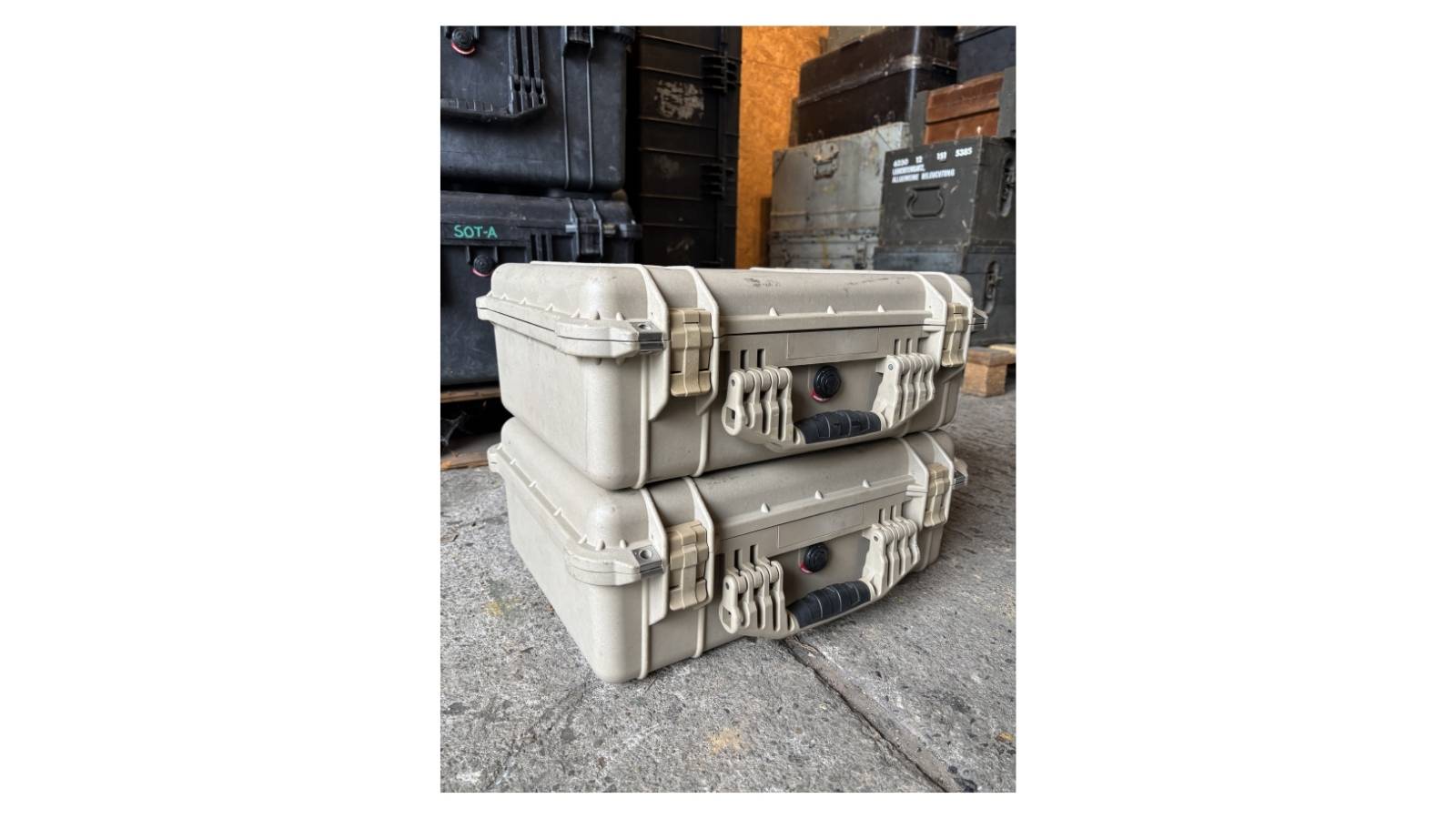 Pelican 1520 Protector Case – TAN Military Hard Case -