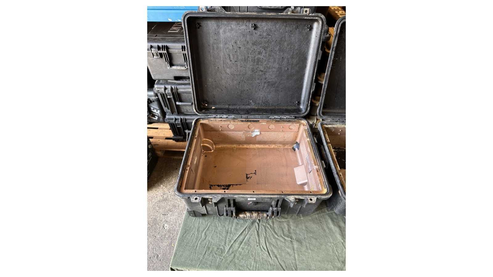 Pelican 1560 Protector Case – Waterdichte Transportkoffer met Wielen - Afbeelding 4