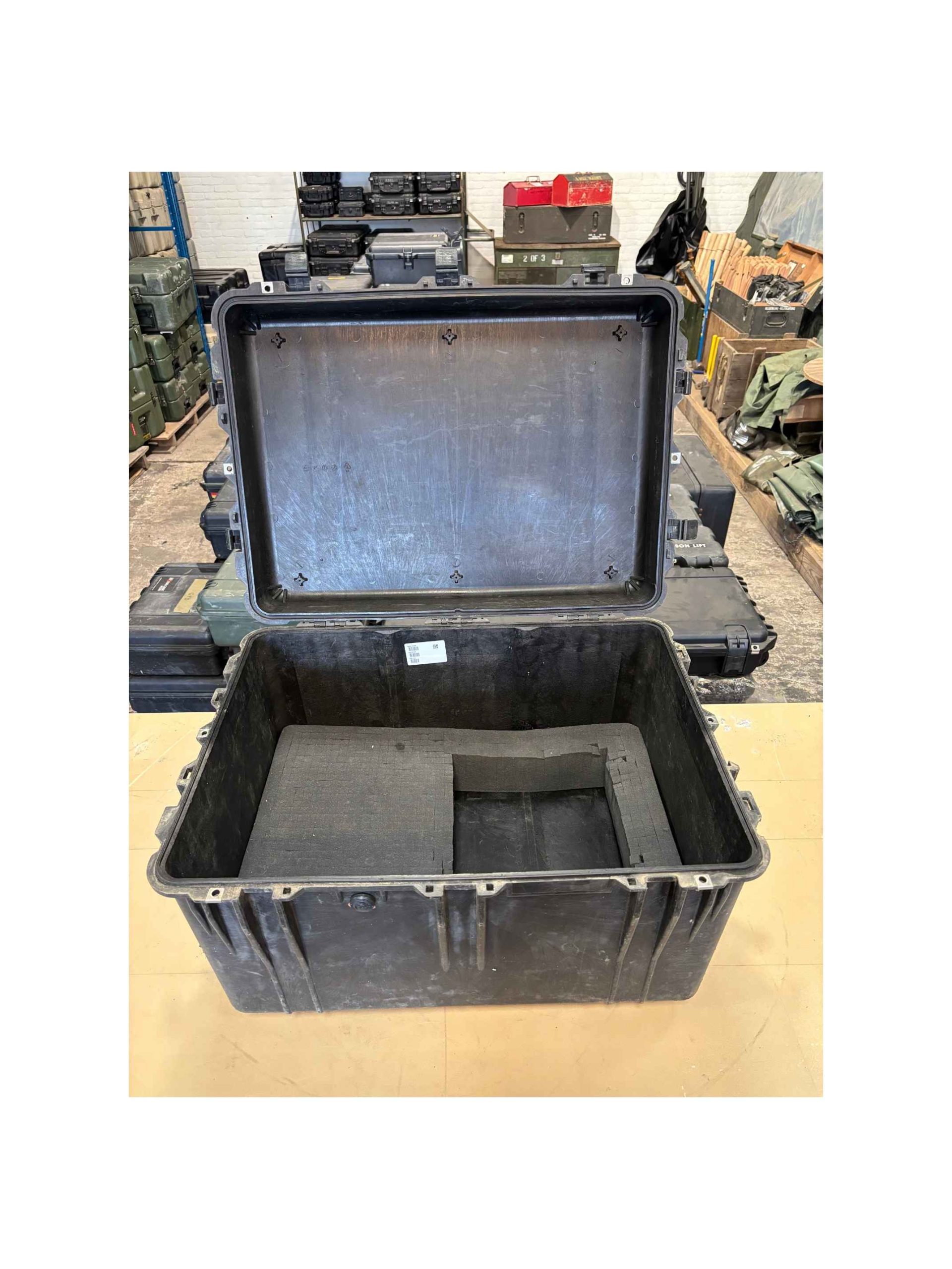 Pelican 1660 Protector Case – Zwart – zonder wielen en trekstang - Afbeelding 3